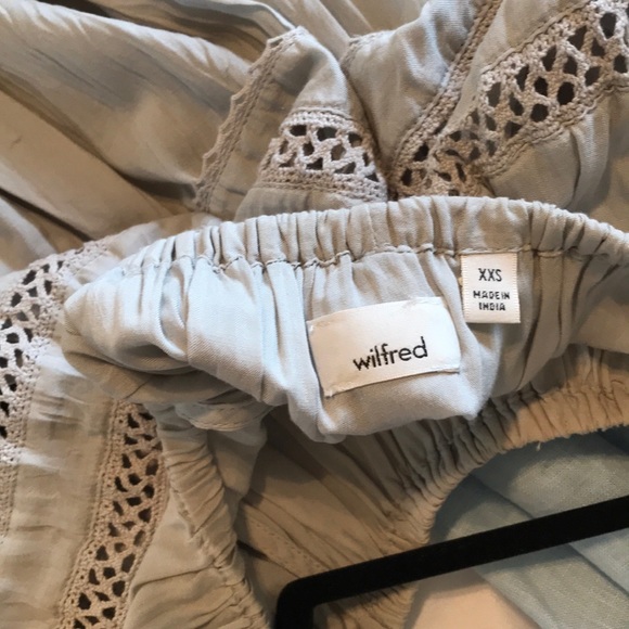 Aritzia Wilfred shirt - Picture 3 of 3